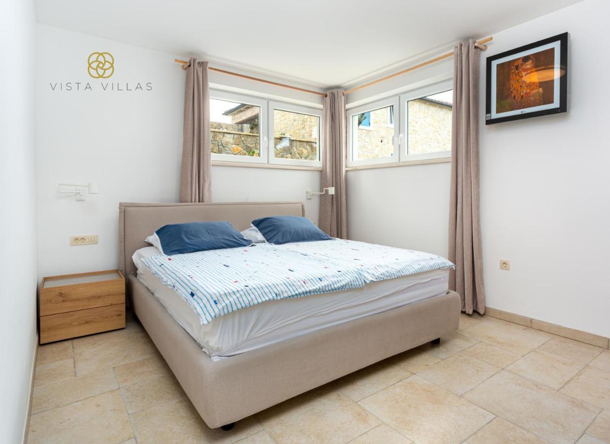 Vista Villas - Lazy Days Apartment Villa N Ražanac Esterno foto